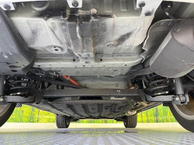 下回りがきれいなうちに、防錆加工の施工がオススメ。降雪地域はもちろん、沿岸部にお住いの方や、趣味でマリン・ウィンタースポーツをされる方にご好評いただいております。