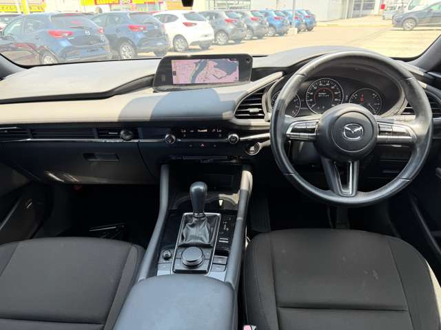 MAZDA3ファストバック1.5 15S ツーリング