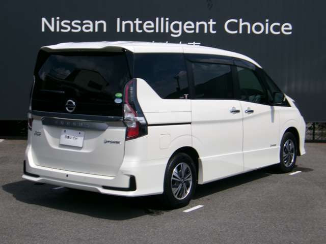セレナ1.2 e-POWER ハイウェイスターV