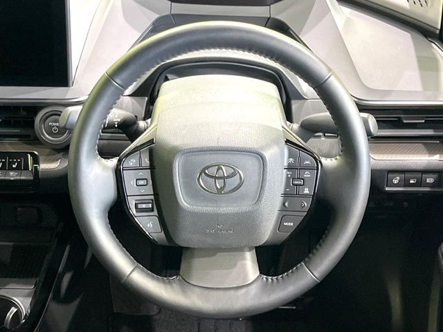 【ステアリングスイッチ】運転中、前方から目線をそらすことなく、オーディオ等の操作が可能な便利機能!安心&快適なドライブを演出してくれます♪