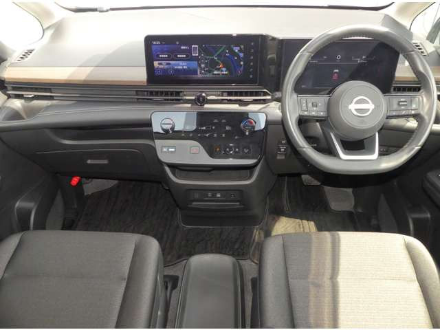 セレナ1.4 e-POWER ハイウェイスターV