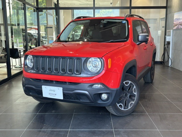 レネゲードトレイルホーク 4WD