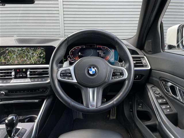 3シリーズセダン320d