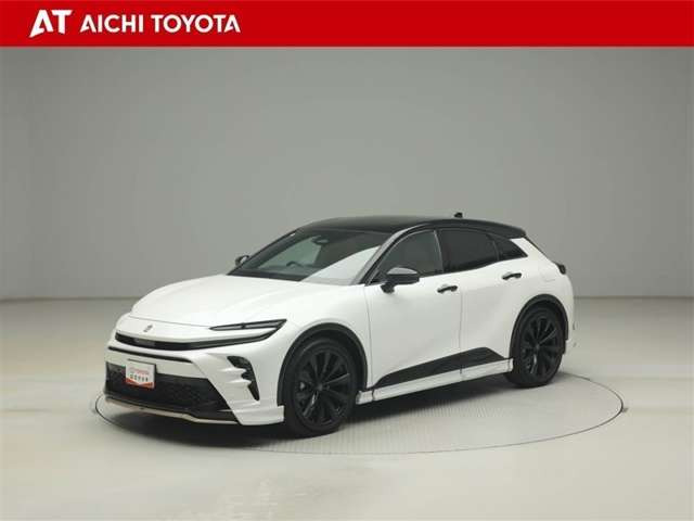 クラウンスポーツ2.5 Z E-Four 4WD