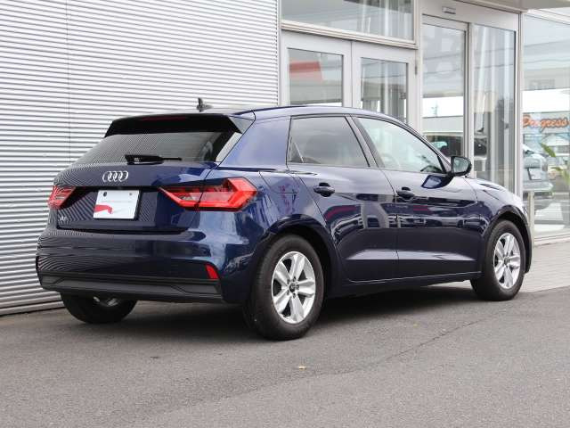 A1スポーツバック25 TFSI アドバンスド