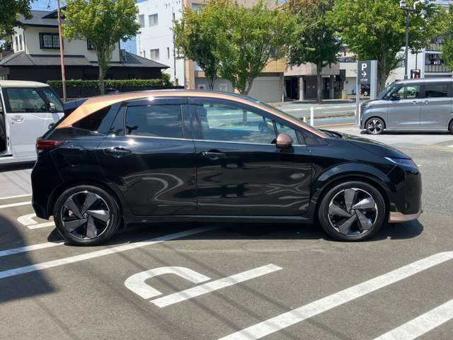 ノートオーラ1.2 G レザーエディション