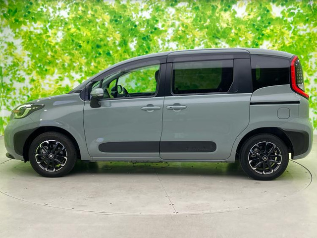 シエンタハイブリッド 1.5 Z E-Four 4WD