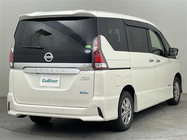 セレナ2.0 ハイウェイスター プロパイロット エディション 4WD