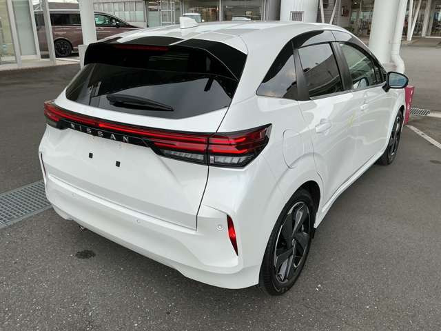ノートオーラ1.2 G FOUR 4WD