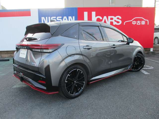 ノートオーラ1.2 NISMO チューンド e-POWER 4WD