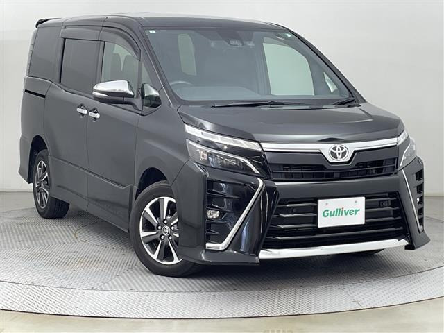 ヴォクシー2.0 ZS 煌III 4WD