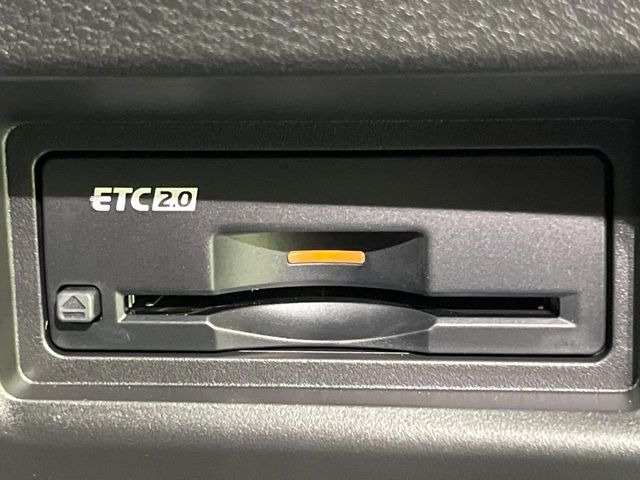 【ETC】高速道路の料金所をストレスなく通過!話題のスポットやサービスエリアに多い「スマートIC」利用時は必須のアイテムです。当店でセットアップを実施、ご納車当日からすぐにご利用いただけます!