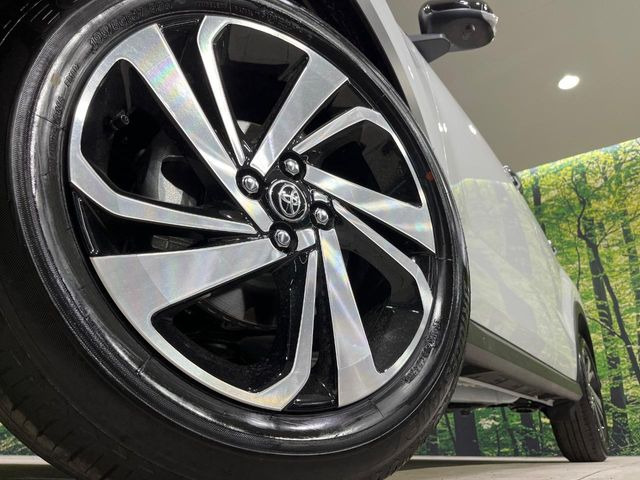 �y����17�C���`�A���~�z�C�[���z�O�ςɃ}�b�`���������A���~�z�C�[���𑕒����Ă���܂��B�e��ЊO�A���~�z�C�[����A�X�^�b�h���X�^�C�����戵�����Ă���܂��B���񂲑��k����������