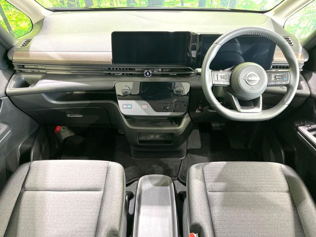 セレナ1.4 e-POWER ハイウェイスターV