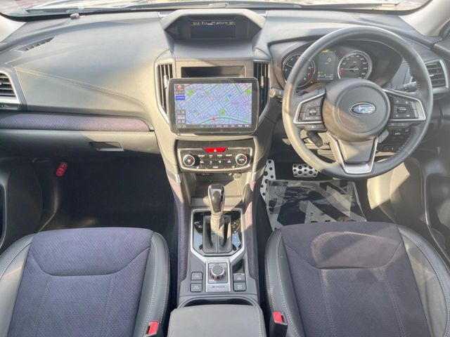 フォレスター1.8 スポーツ 4WD