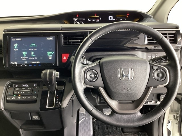 ステップワゴン1.5 スパーダ