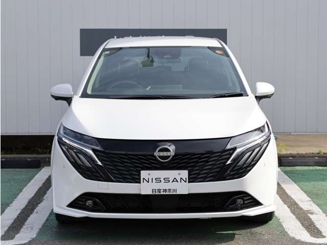 ノートオーラ1.2 G レザーエディション