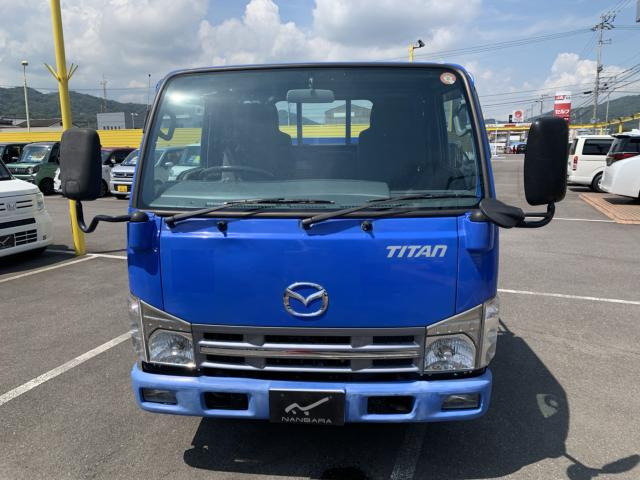 タイタン