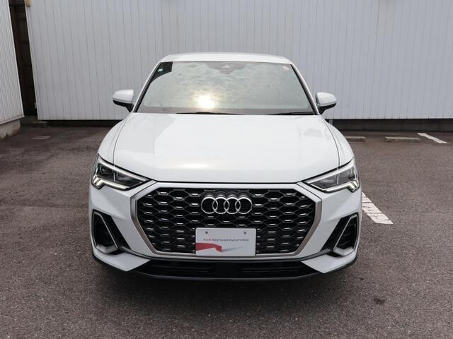 Q3スポーツバック35 TFSI Sライン