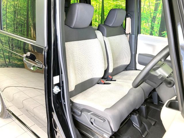 もちろん車内はキレイです♪よりクリーンな状態をキープしたいお客様には『ナノゾーンコート』がおすすめ!新型コロナウイルス対策や、除菌・消臭に効果を発揮し多くの方にご好評いただいております。