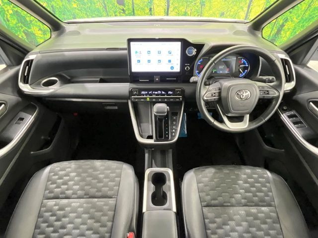 ヴォクシー1.8 ハイブリッド S-Z