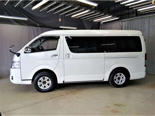 ハイエース2.7 GL ロング ミドルルーフ 4WD
