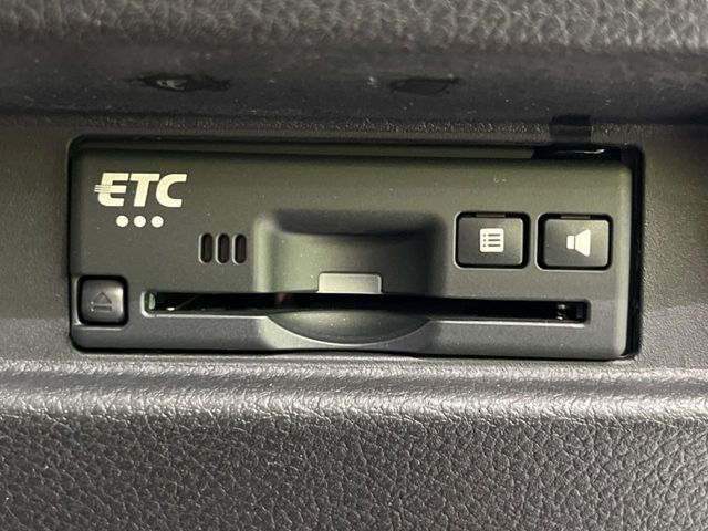 【ETC】高速道路の料金所をストレスなく通過!話題のスポットやサービスエリアに多い「スマートIC」利用時は必須のアイテムです。当店でセットアップを実施、ご納車当日からすぐにご利用いただけます!