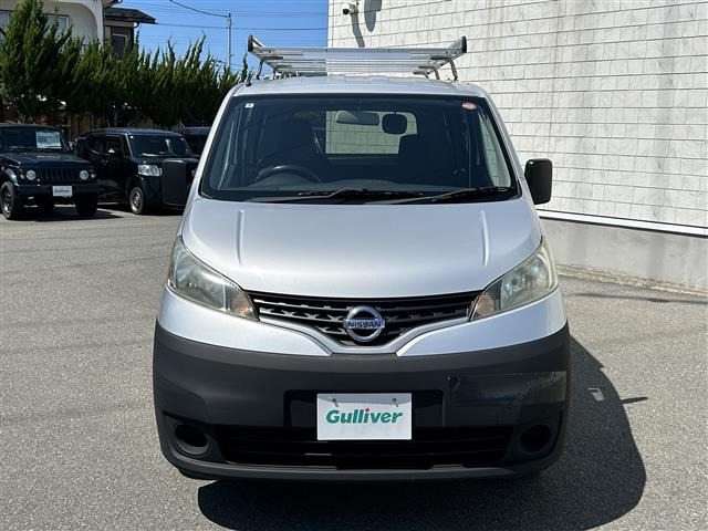 NV200バネット