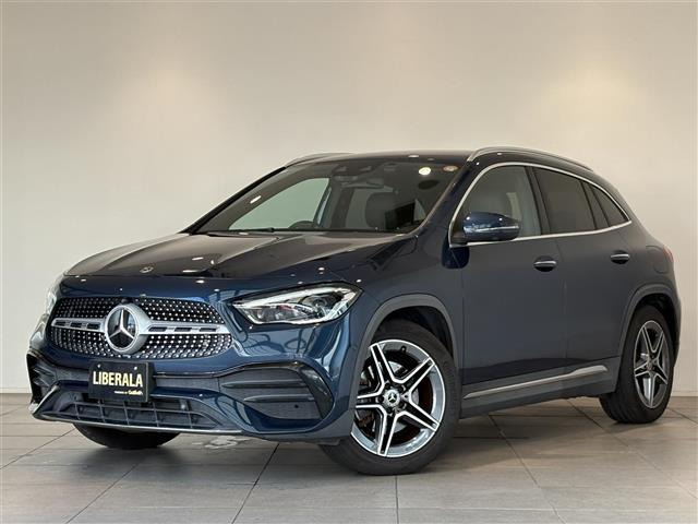 GLAクラスGLA200d 4マチック AMGライン 4WD