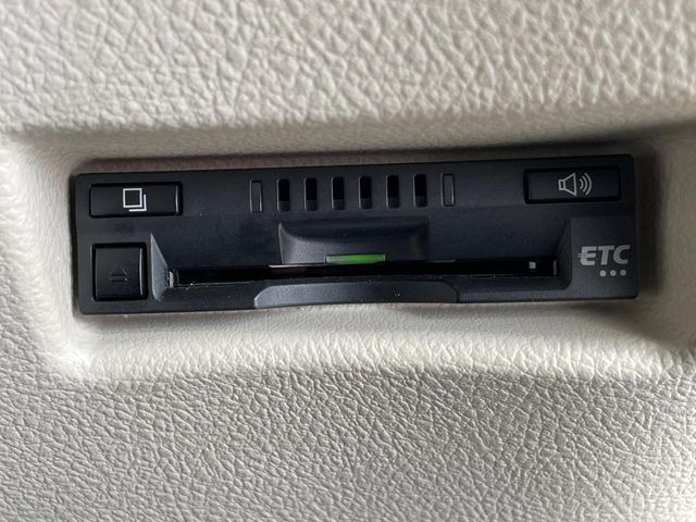 【ETC】高速道路の料金所をストレスなく通過!話題のスポットやサービスエリアに多い「スマートIC」利用時は必須のアイテムです。当店でセットアップを実施、ご納車当日からすぐにご利用いただけます!