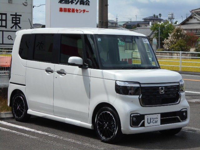 N-BOXカスタムターボ コーディネートスタイル モノトーン