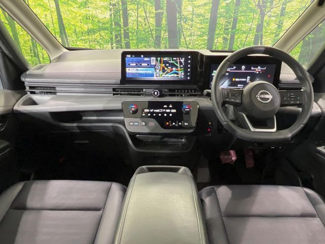セレナ1.4 e-POWER ルキシオン