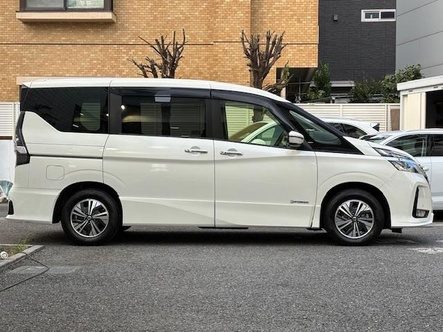 セレナ1.2 e-POWER ハイウェイスター