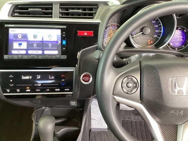 フィット1.3 13G Fパッケージ