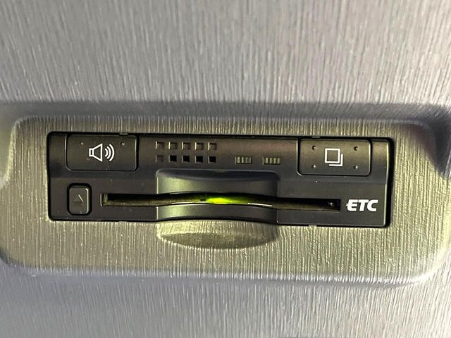 【ETC】高速道路の料金所をストレスなく通過!話題のスポットやサービスエリアに多い「スマートIC」利用時は必須のアイテムです。当店でセットアップを実施、ご納車当日からすぐにご利用いただけます!