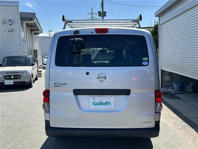 NV200バネット