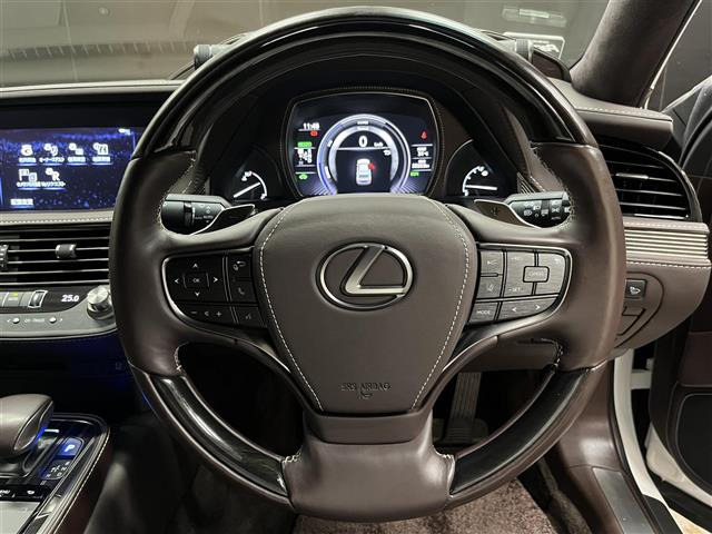 LS500h バージョンL