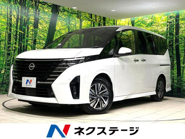 セレナ1.4 e-POWER ハイウェイスターV