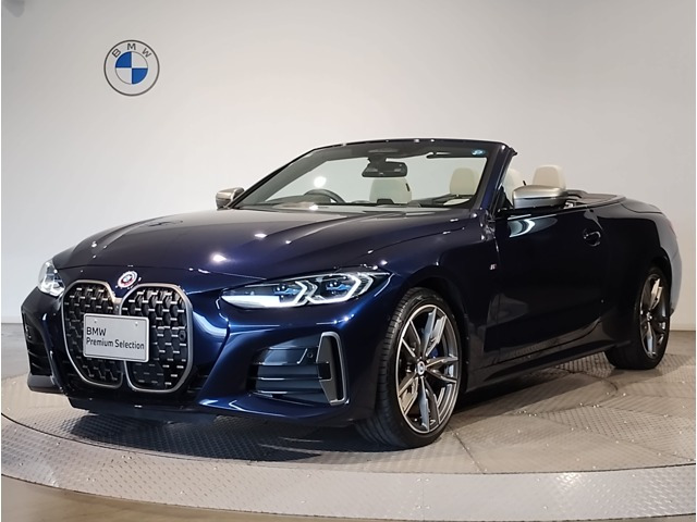 4シリーズカブリオレM440i Xドライブ 4WD