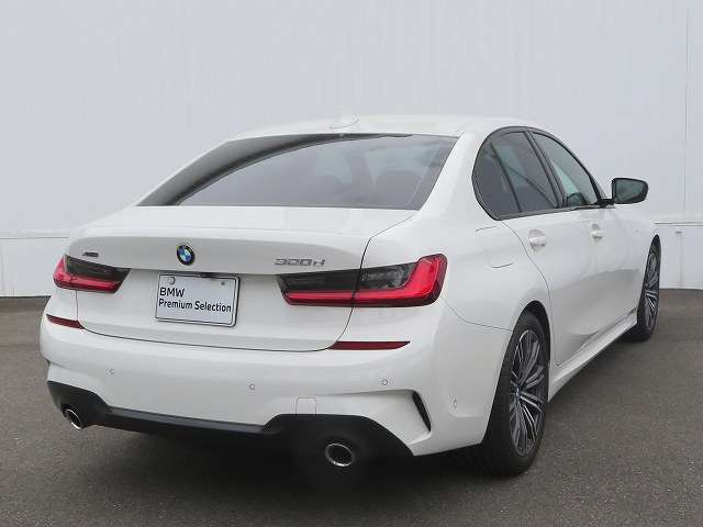 3シリーズセダン320d xドライブ Mスポーツ 4WD