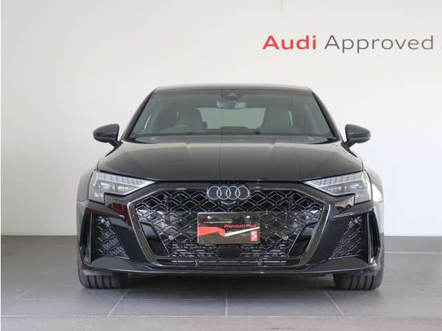 RS3セダン2.5 4WD