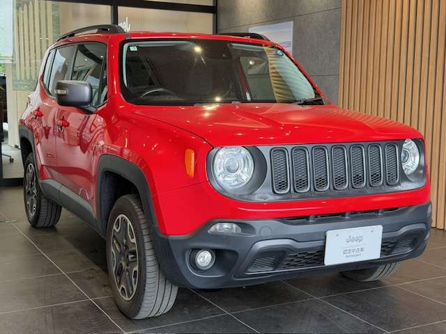 レネゲードトレイルホーク 4WD