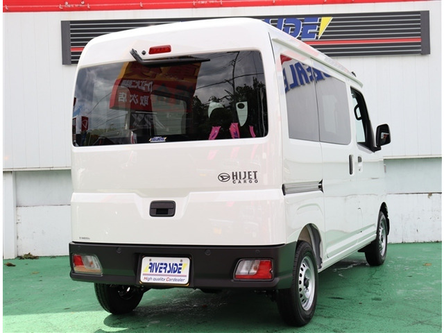 ハイゼットカーゴデラックス