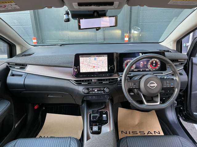 ノートオーラ1.2 G レザーエディション