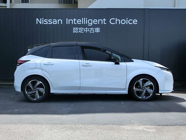 ノートオーラ1.2 G レザーエディション