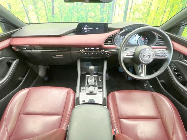 MAZDA3ファストバック1.8 XD バーガンディ セレクション
