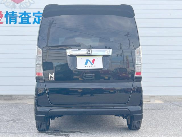 安心の最長10年・走行無制限保証(有償)をご用意。保証内容も充実はもちろん、無料点検&オイル交換や、年中無休の全国・24時間ロードサービスも付帯されておりますのでご安心下さい。
