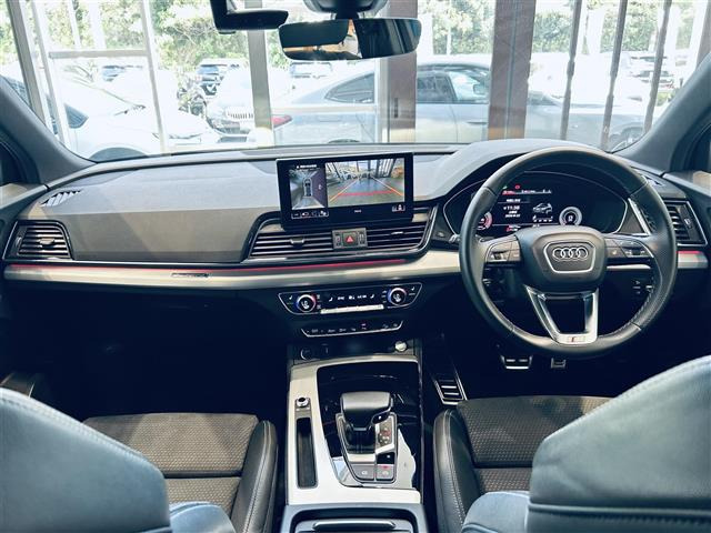 Q540 TDI クワトロ Sライン ディーゼル 4WD