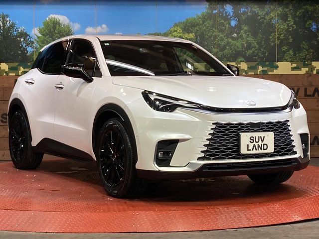 �������x�̃K���X�疌�ŝ����͂������A�㎿�ȃc���E����������B���O����_���J�����؂Ȉ��Ԃ�ی삵�A�F�����E�򉻂�h�~�B�u�e�X�v���b�V���R�[�g�v�A�u�e�v���~�b�T�R�[�g�v���炨�I�т��������܂��B