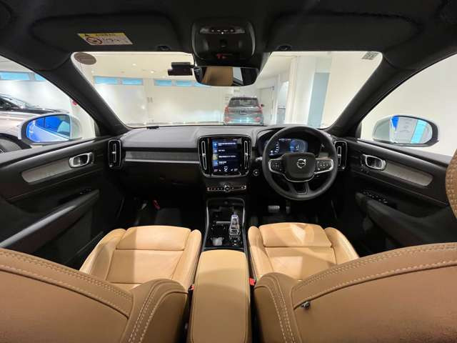 XC40リチャージ プラグイン ハイブリッド T5 インスクリプション
